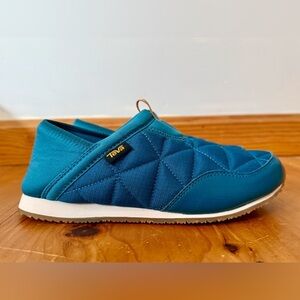 NEW Teva ReEMBER Mid Slip-Ons | Size 5